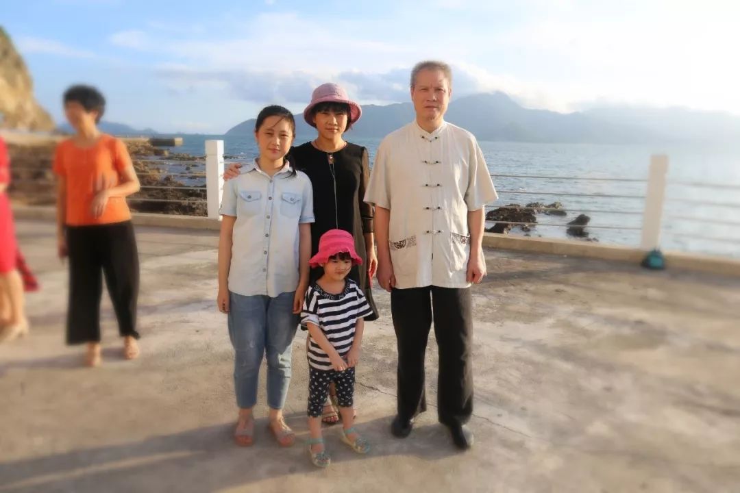 孩子晚上12點(diǎn)未回家，媽媽的處理方式讓人意外！